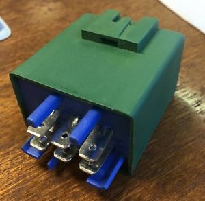 Renault 5 GT Turbo Fuel Pump Relay (VOLVO)